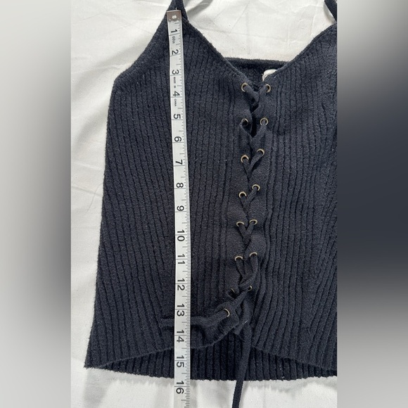 American Eagle Black Lace-Up Ribbed sweater tank top. Size M - Picture 6 of 6